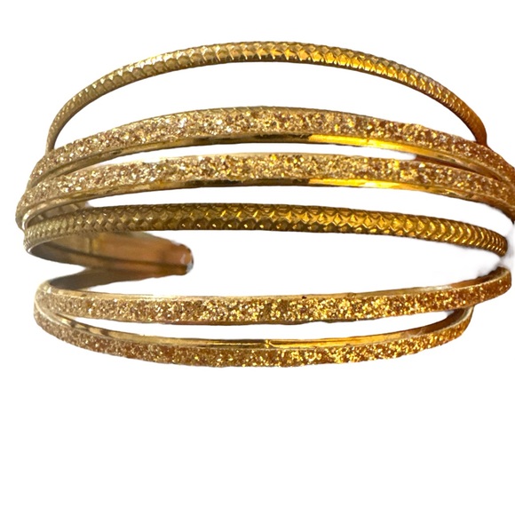 Shimmering Gold-Tone Multi-Strand Bracelet - Picture 1 of 2